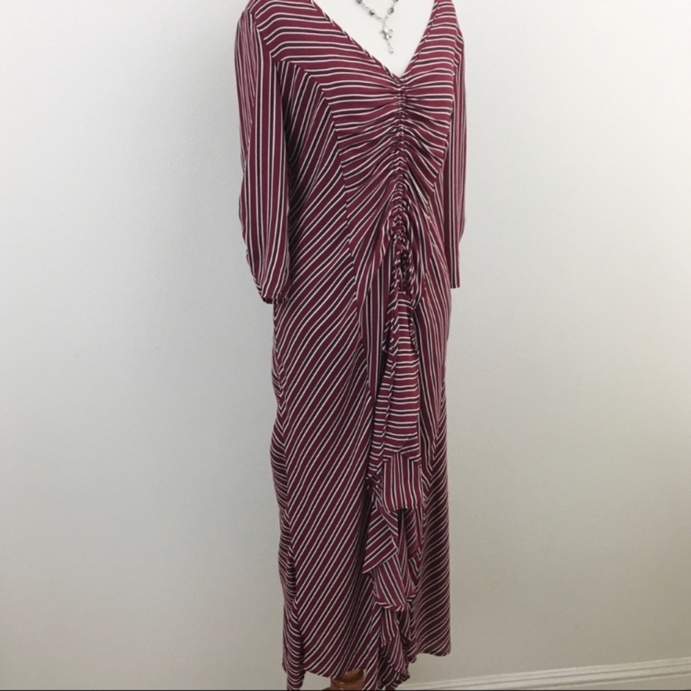 Spirit of Grace | Ruffled Dress - Picture 5 of 12